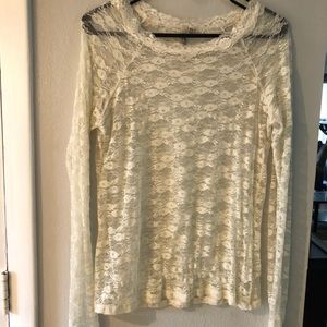 Long sleeve lace shirt